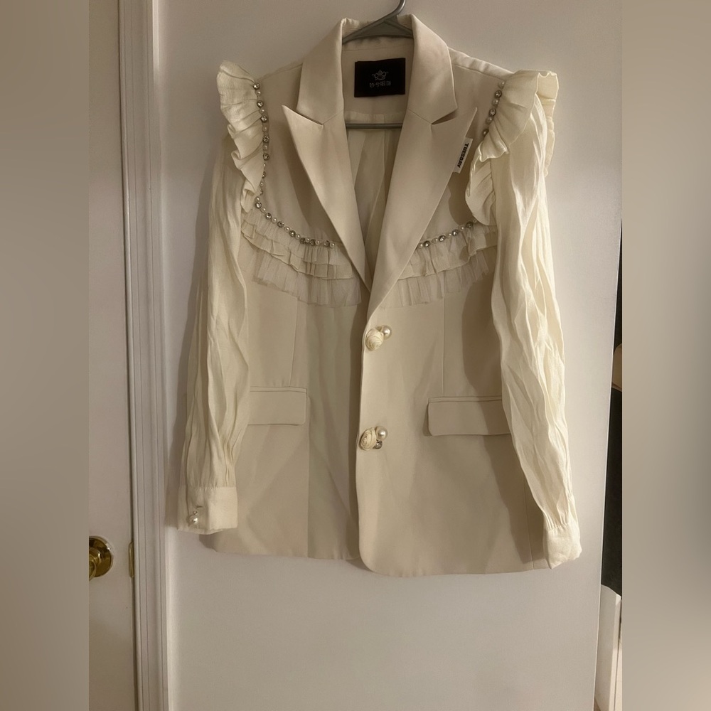 Elegant Cream Ruffled Women's Blazer